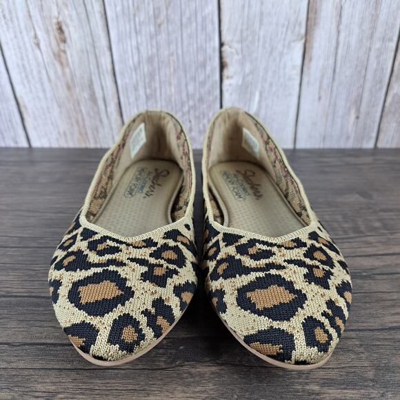 Skechers Cleo Claw Leopard Print Comfort Flats Memory Foam Slip ons Women's 6.5 - Picture 2 of 9